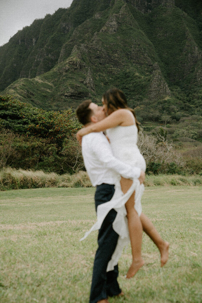 hawaii engagement photographer