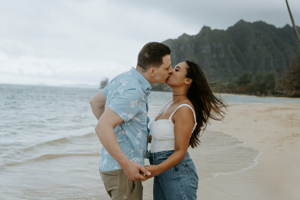 hawaii couples photographer